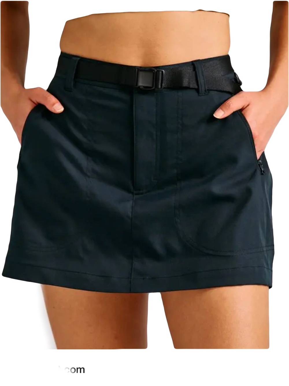 NWT Outdoor Voices black 4 inch cargo utility skort skirt XS